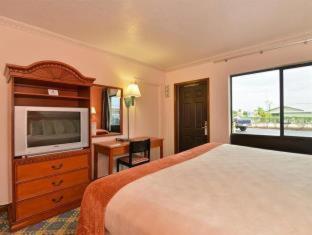 Budget Inn Of Окічобі Номер фото